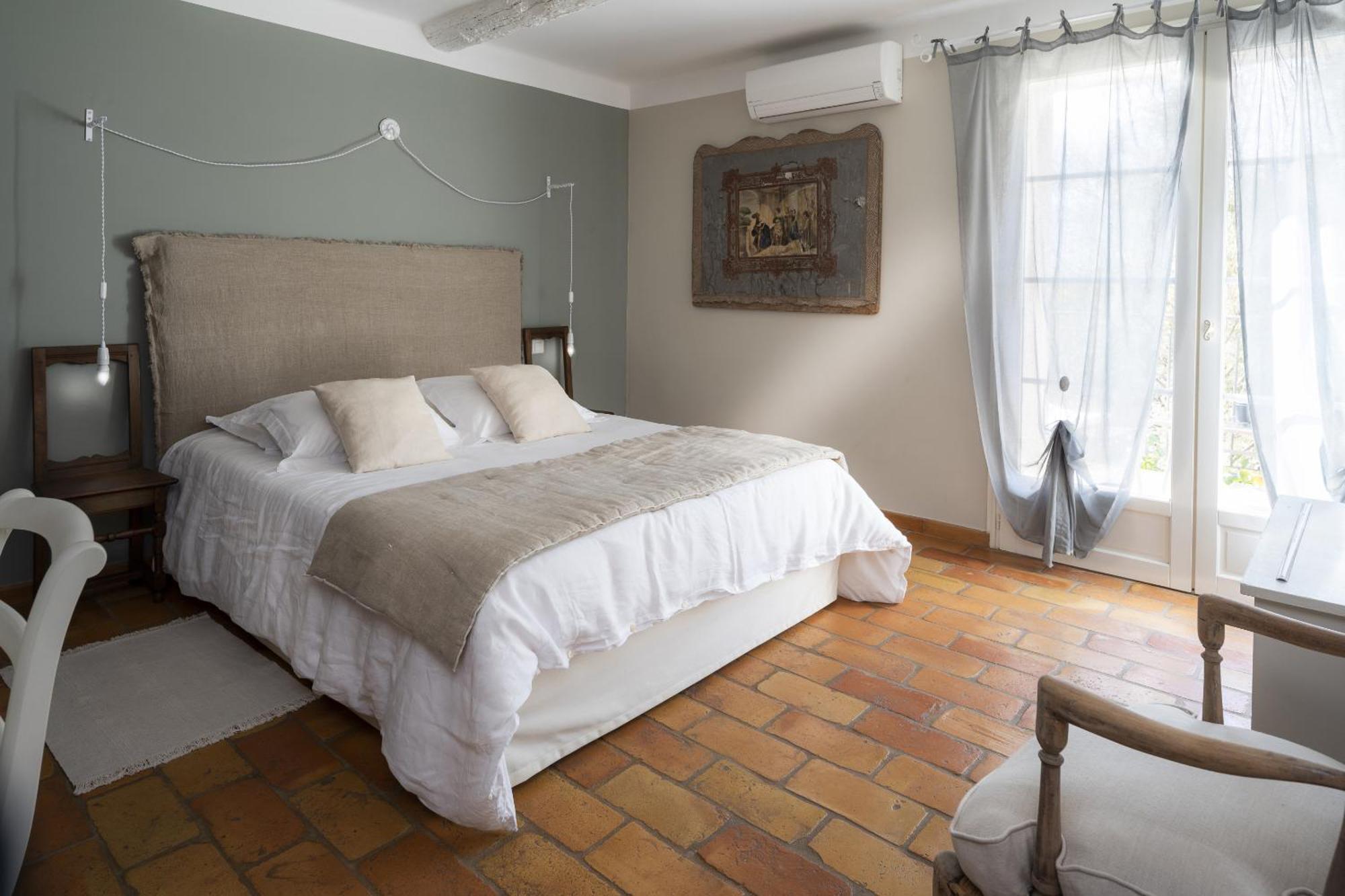 Domaine Du Moulin De Villefranche 佩尔纳勒丰泰纳 客房 照片